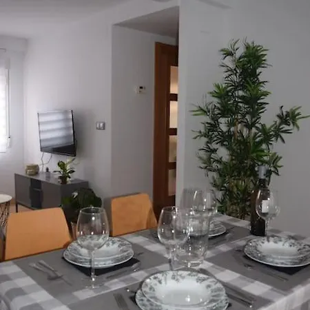 Inmejorable Apartamento Cerca Estacion Delicias Con Garaje Zaragoza Exterior photo